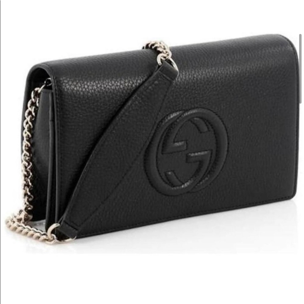 Black Gucci Soho Disco Pebbled Leather Bag on Gold Chain